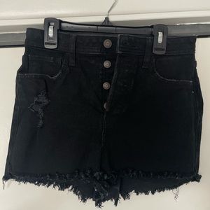 Hollister Ultra High Rise Mom Short 3”
